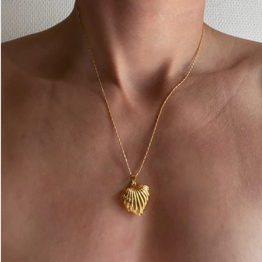 Secret Love necklace