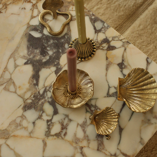 Scarlett Shell Plate Small / Smykkeskrin