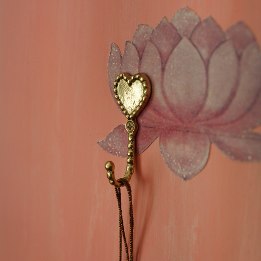 Saachi Heart Hook / Knager