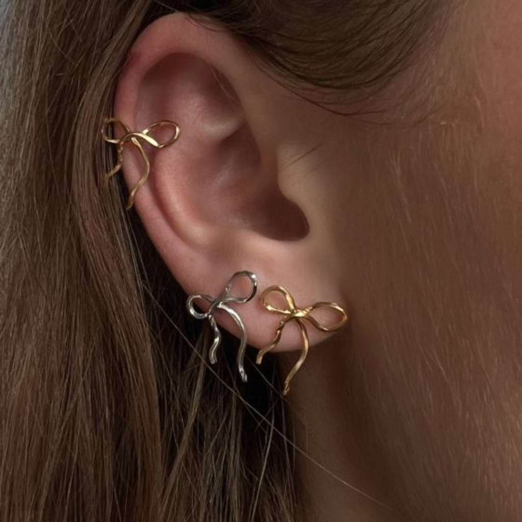 Flow Bow Earring Silver