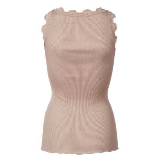 Silketop med blonder / Vintage powder