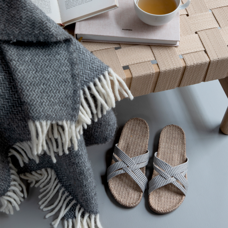 Shangies | White stripes