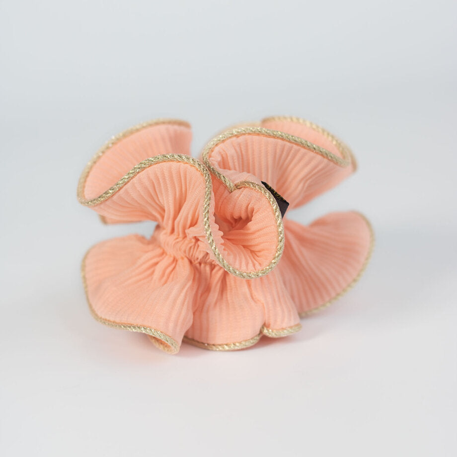 Jessie crepe scrunchie / Peach