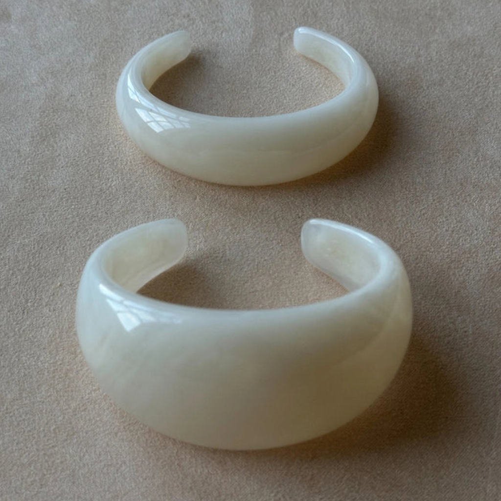Asha Armring / Armbånd / Ivory