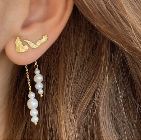 Pearl berries behind Ear - Single