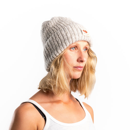 Sky beanie / Lysegrå
