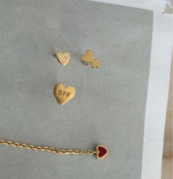 Dangling Love Heart Burgundy - Single