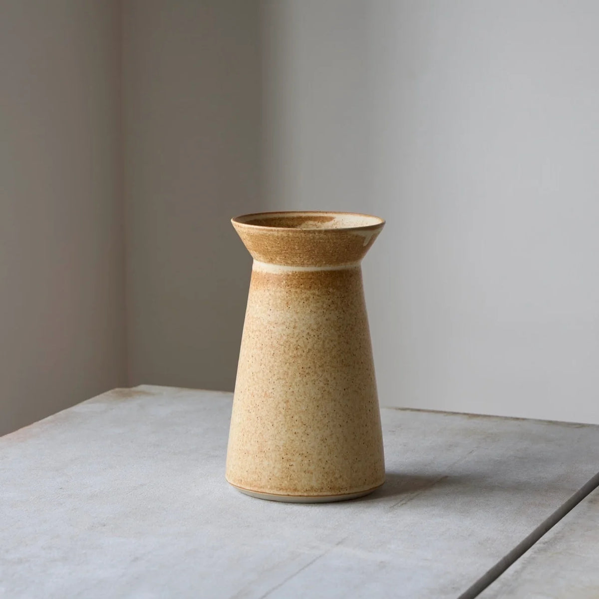 Oda vase medium / brun