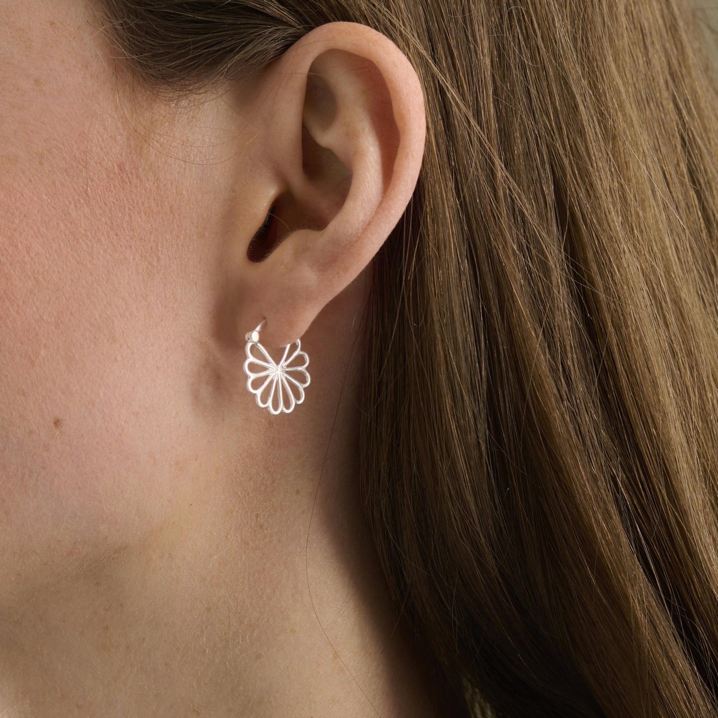 Small Bellis Earrings